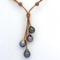 Collana in Cuoio e 4 Perle di Tahiti Semi-Barocche B+ di 10.1 a 10.5 mm