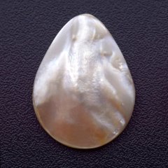 Forma Triangolo in Madreperla - 20 x 15 mm